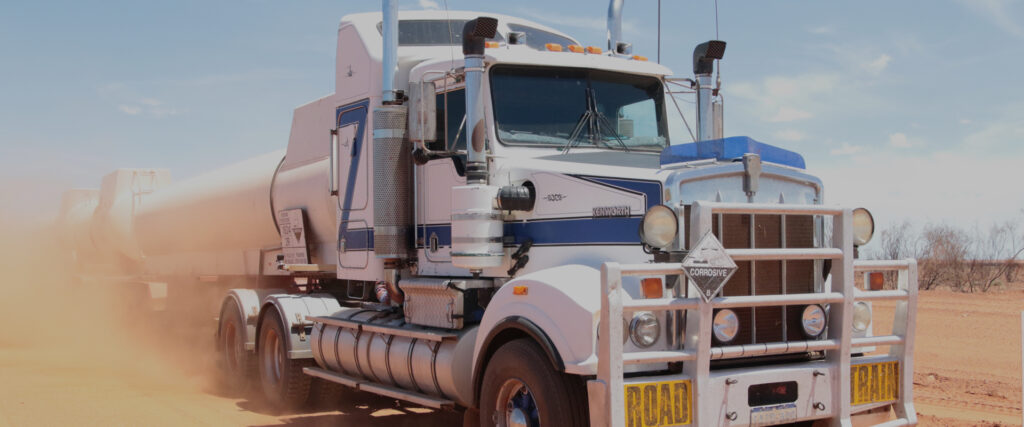 Ciężarówką po bezdrożach Australii - S3E8 - 308