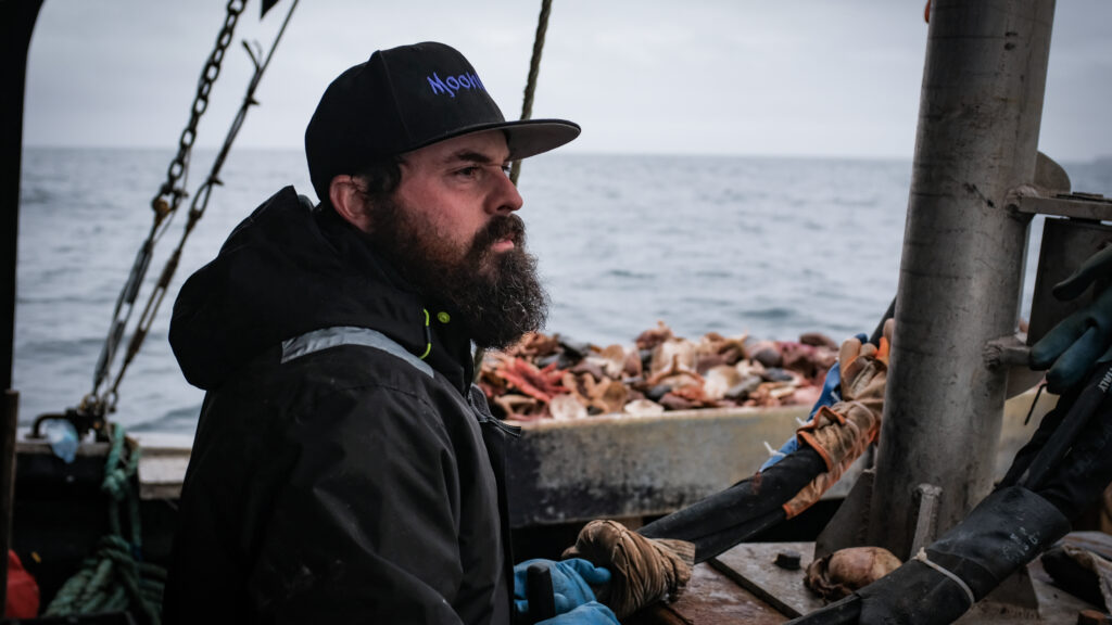 The Last Captains — S1E3 — On the Edge