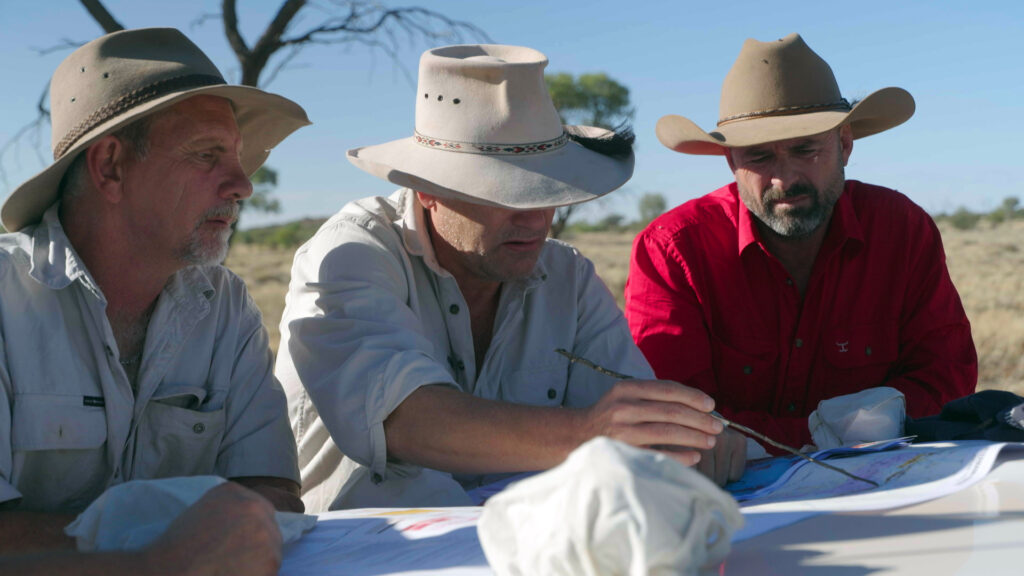 Hunting Outback Gold — S1E5 — Grave Concerns